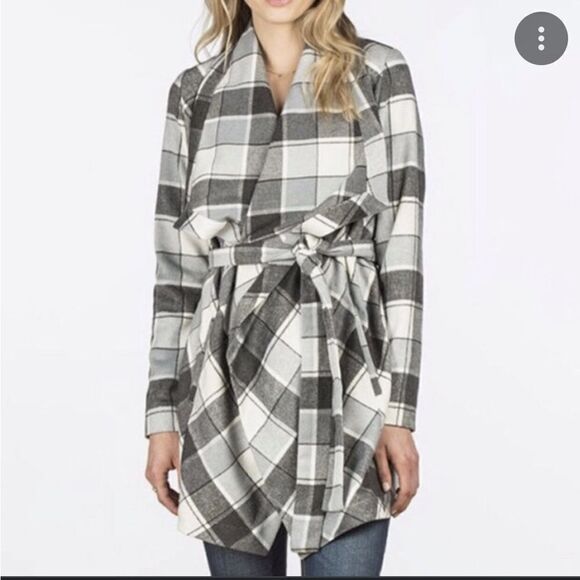 Matilda Jane Check It Twice Black / White Jacket Plaid Blanket Wrap XS/S - Picture 2 of 6